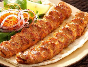 طرز تهیه کباب کوبیده مرغ